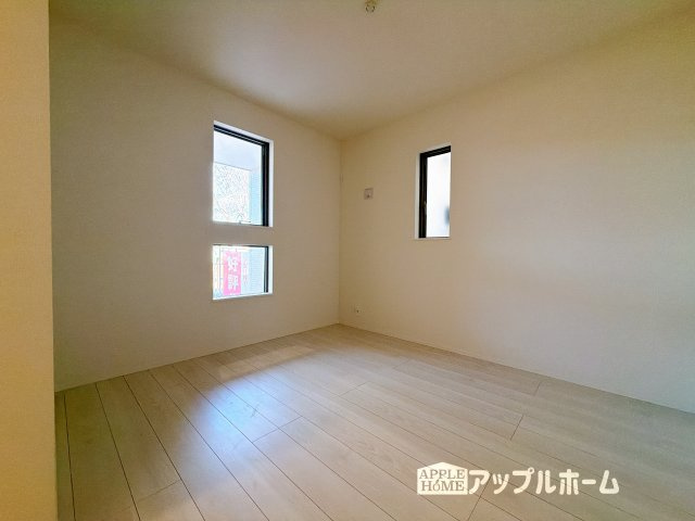 【新築住宅】さいたま市北区宮原町の洋室|居室は全室収納あり！たっぷりある収納活用でお部屋もキレイを保てます♪