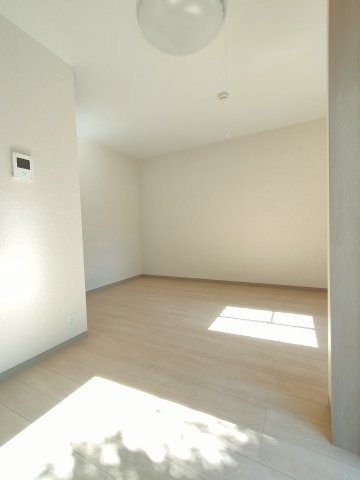 ラフィネY新河岸の居間・リビング