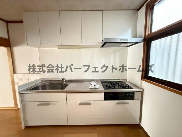 寿町戸建　賃貸のキッチン|使いやすいキッチンです
