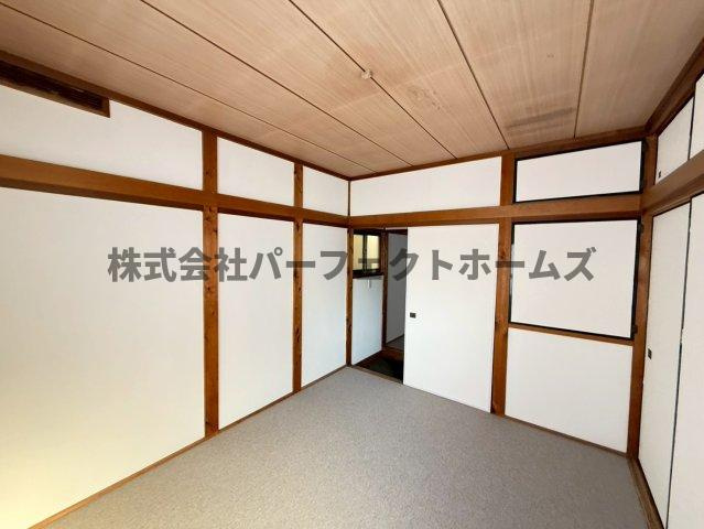 寿町戸建　賃貸の洋室|コンパクトで使いやすい洋室です