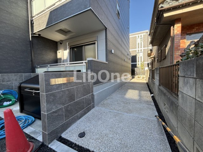 【エントランス】 | ウィンドテラス南八幡