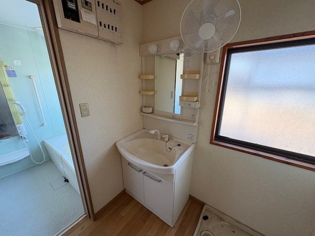 上里町長浜　中古1000のその他