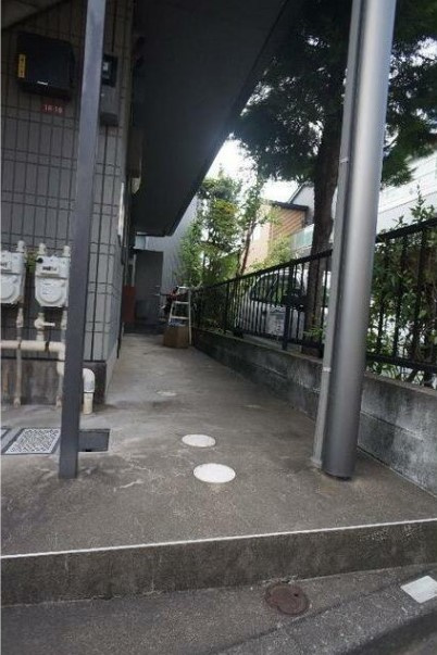 レジデンス荻窪のエントランス