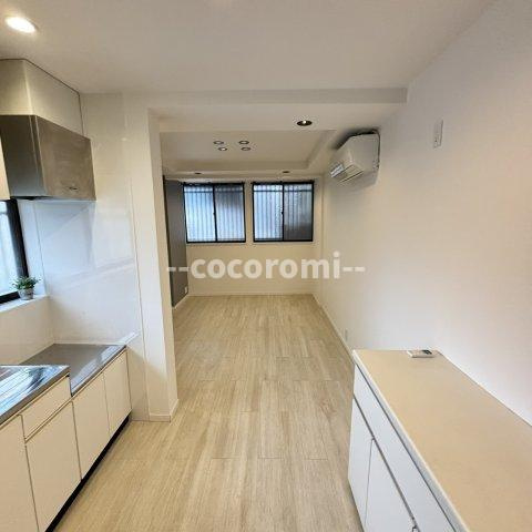 田井町リノベ貸家の内装