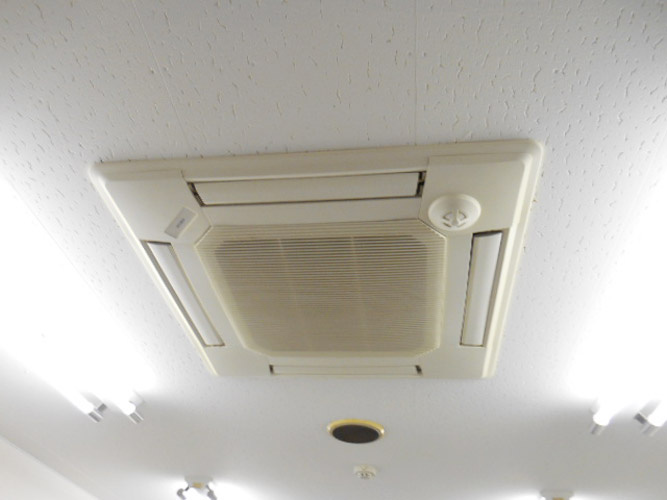 アイディエリアビル（ＩＤ　ＡＲＥＡ）