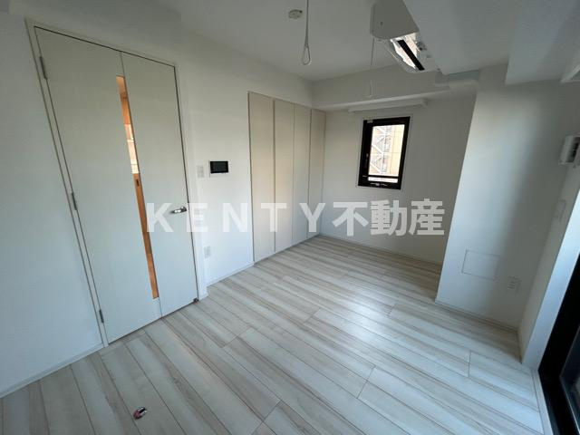 【居間・リビング】 | ラグゼナ平和島 | リビングです