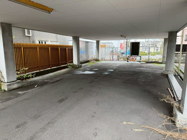 石川県金沢市　１棟マンション　の間取り