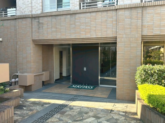 【エントランス】 | サーパスシティ西院日照町