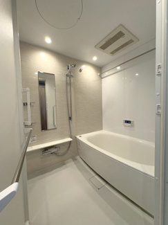 【浴室】 | サーパスシティ西院日照町