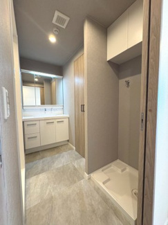 【独立洗面台】 | サーパスシティ西院日照町