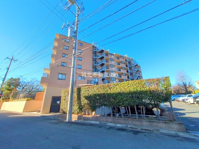 ライオンズマンション大泉学園第6の外観