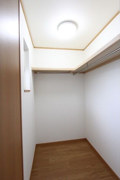 ベルリージュの収納|ウォークインクローゼット