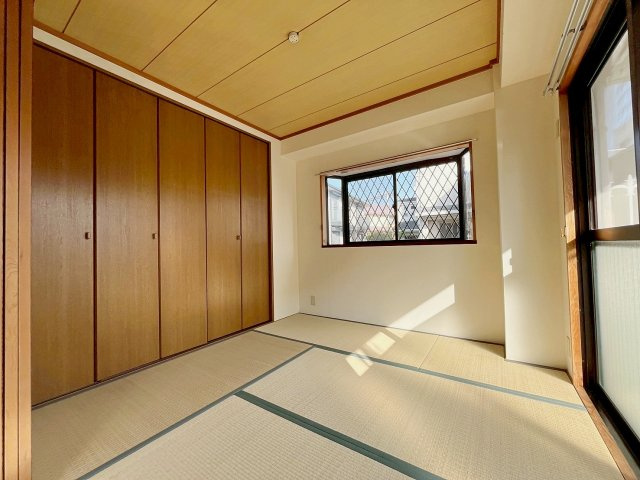 宝塚市山本中２丁目の賃貸マンションの和室