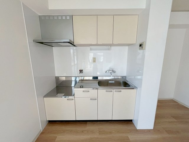 宝塚市山本中２丁目の賃貸マンションのキッチン