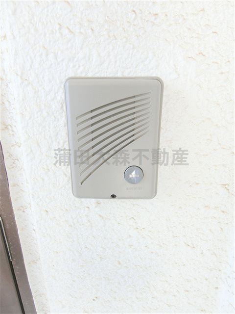 紀陽ハイツの玄関