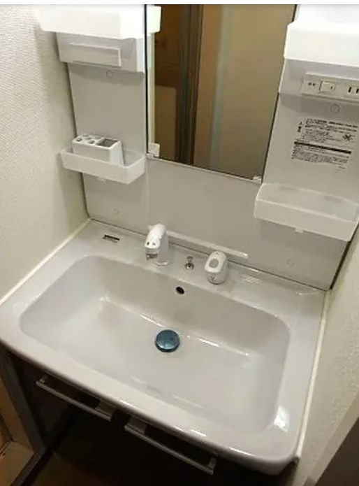 シティコートの独立洗面台