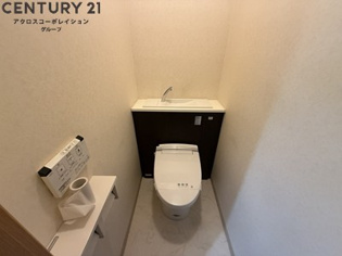 お風呂トイレ別・温水洗浄便座完備