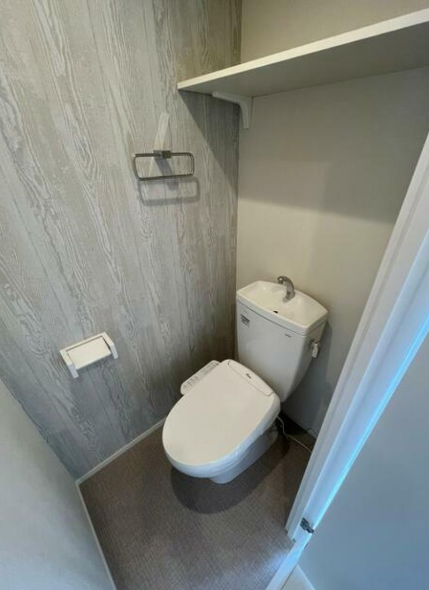 パルメゾン鷺宮のトイレ|温水洗浄機能付トイレ（同一仕様写真）