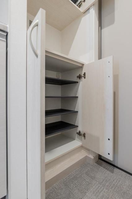 エルタスコート桜台の収納