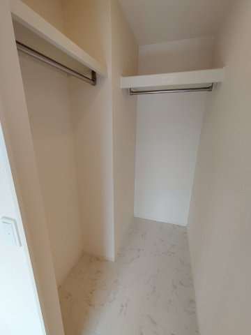 グランパルク東豊Ａの収納|別部屋写真です。