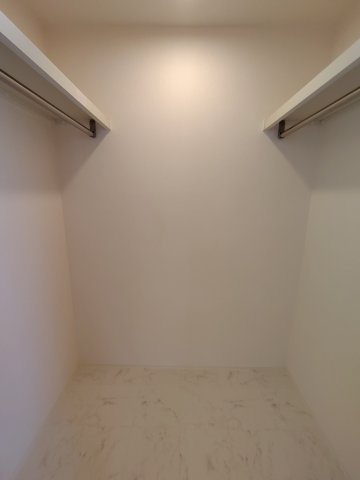 グランパルク東豊Ａの収納|別部屋写真です。