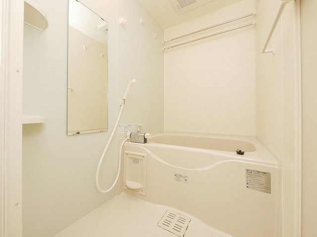 ドムス吉田の浴室