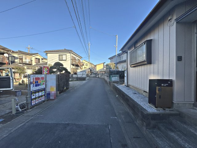 入間市宮前町・全2棟　新築一戸建　2号棟の前面道路含む現地写真|現地写真（2026年1月23日撮影）