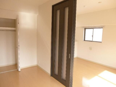 【居間・リビング】 | ルッソアグランデ | 洋室