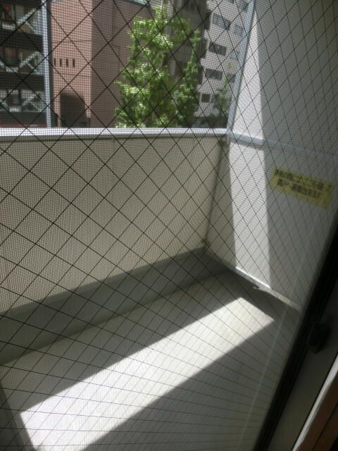 プルナスお茶の水のバルコニー