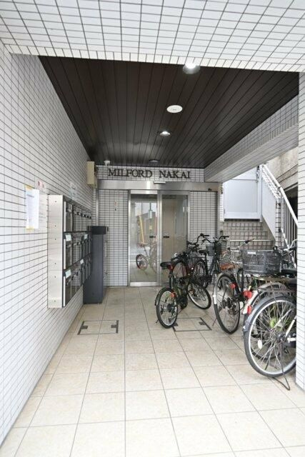 ミルフォード中井のエントランス