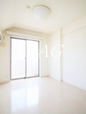 【居間・リビング】 | レジェンド南品川 | 洋室のお部屋です。