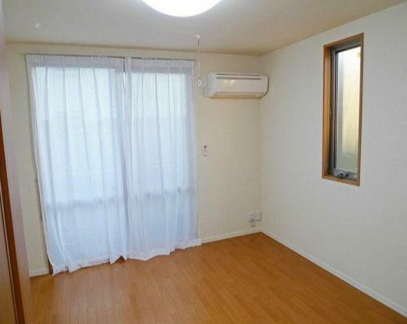 ルミエールの居間・リビング