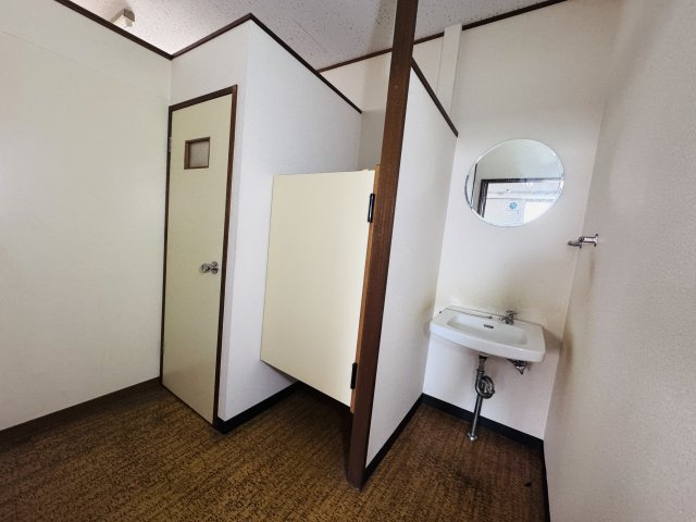 田中貸事務所のトイレ|トイレもきれいです