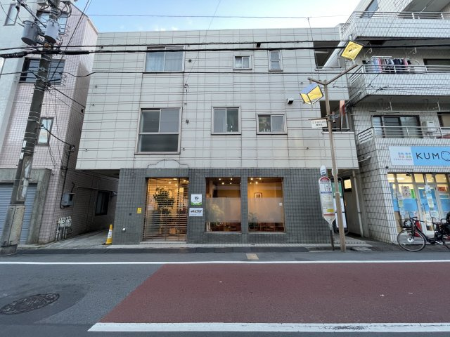 【駐車場】 | 新江古田駅徒歩14分 シーコースト1階 12.99坪 接骨院居抜き