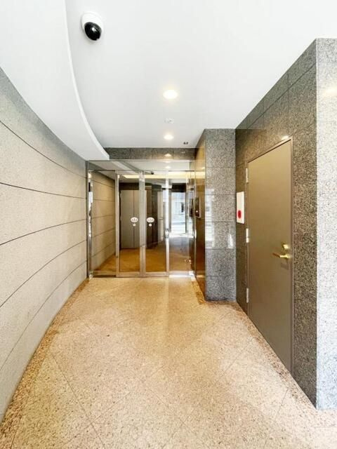 ベルファース早稲田のエントランス