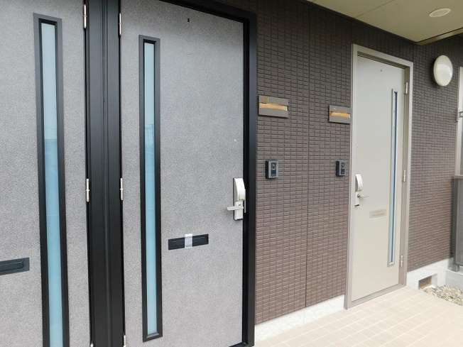 【玄関】 | シャーメゾンレセーナ