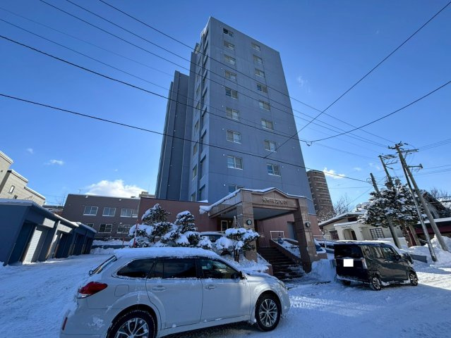 セザール月寒西の外観