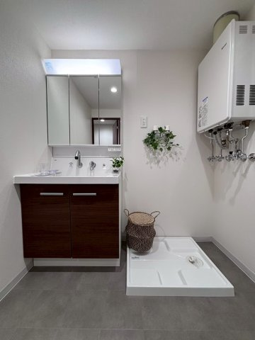 セザール月寒西の独立洗面台