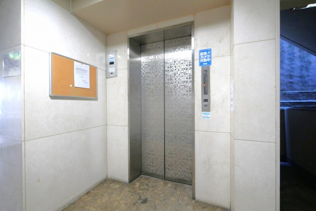 シティガーデン中寺のロビー