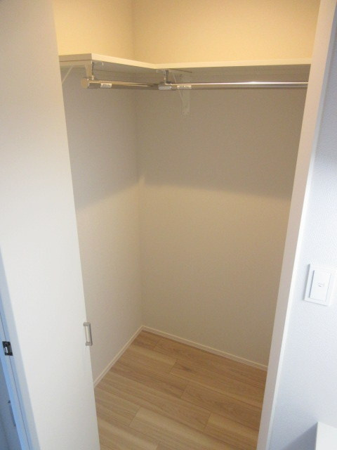 エクセル北千住の収納|★ウォークインクローゼット★