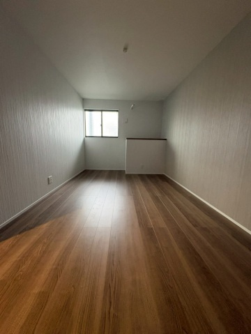 クレスト山本の内装