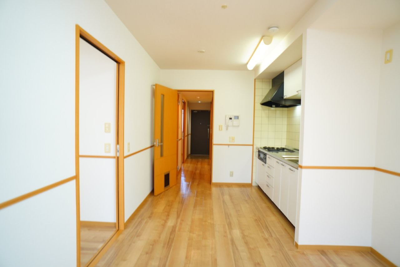 センチュリーアスカ１０の内装