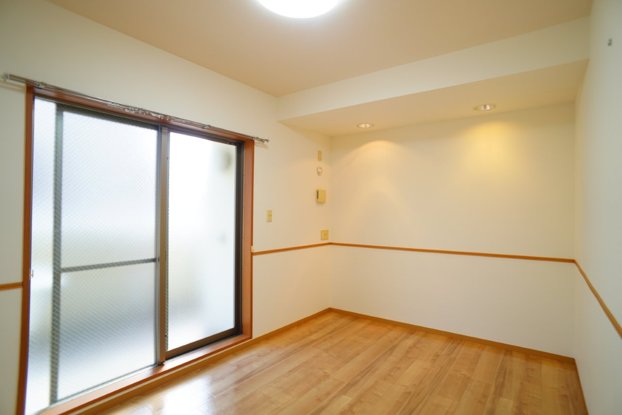 センチュリーアスカ１０の居間・リビング