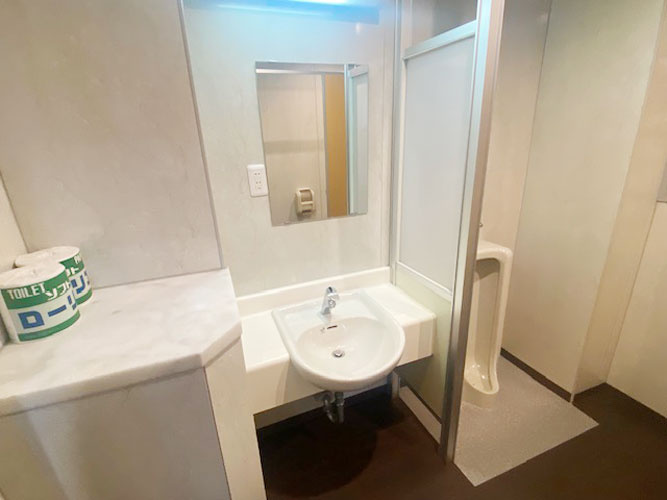 シャローナビル