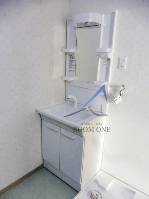 カーサベルデの洗面所|独立洗面台です。