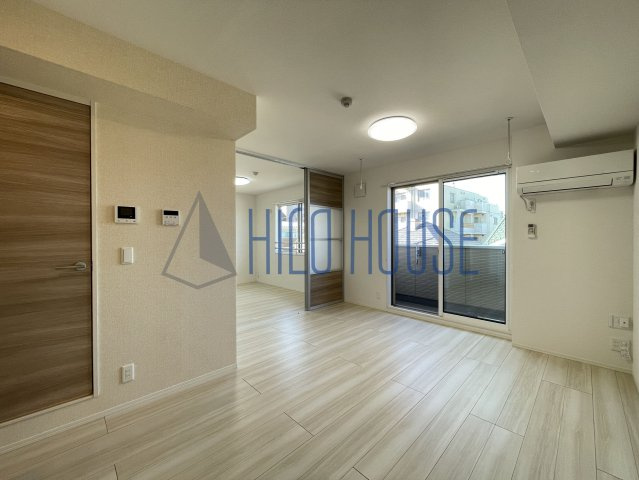 エクセレンテの居間・リビング