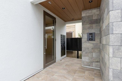 【エントランス】 | エルタスコート桜台