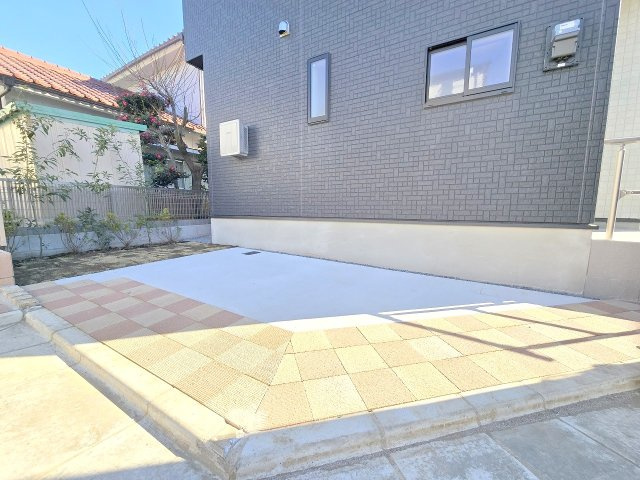 羽村市緑ヶ丘4丁目　全7棟の駐車場