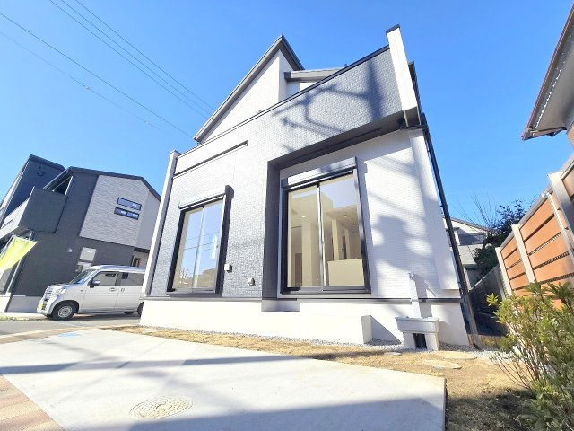 羽村市緑ヶ丘4丁目　全7棟の外観