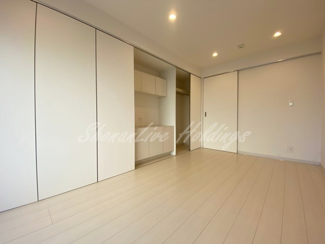 鎌倉市腰越のアパートの寝室|落ち着いて過ごせるお部屋です♪